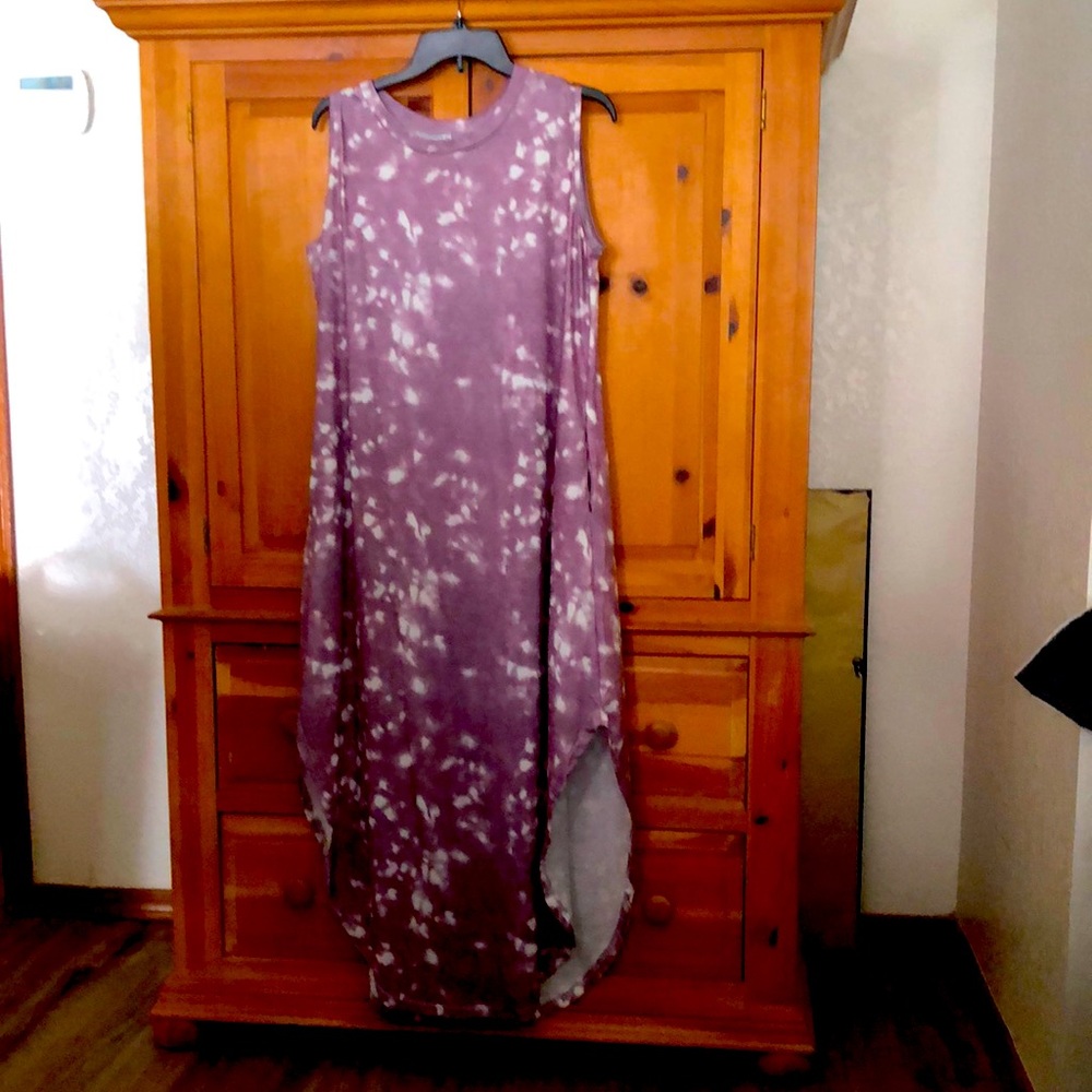 Tie dye maxi dress